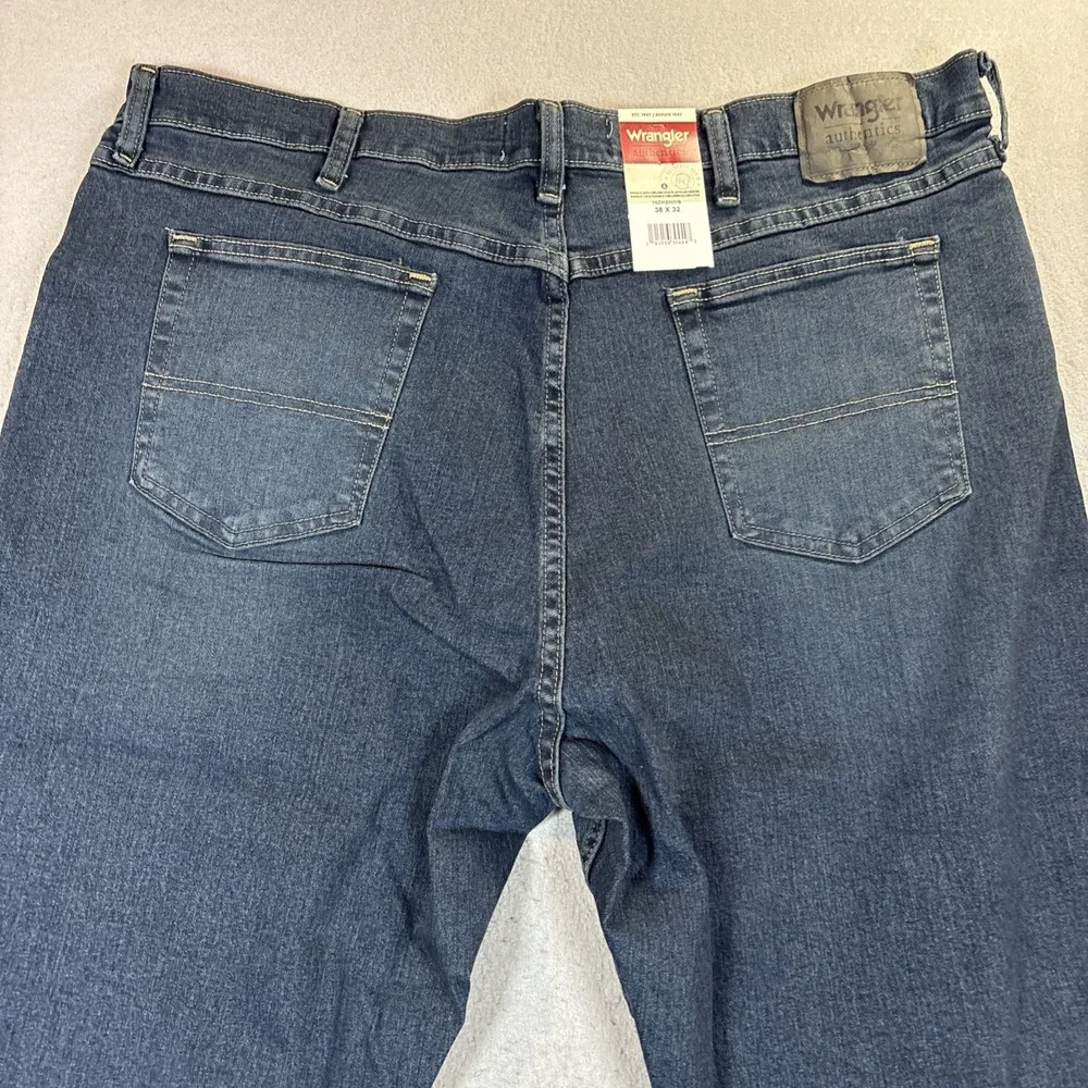 Wrangler‎ Authentics Jeans Mens 38x32 Blue Straight Leg Denim 10ZM200MB NWT